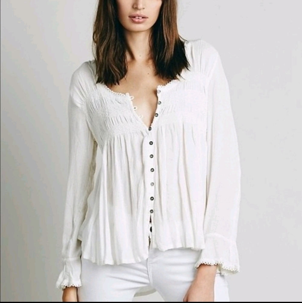 Free People Blue Bird Smocked Peasant Top Ivory Small Cottage‎ Core Boho